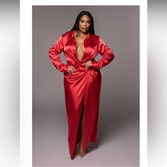 Juxlabel red plunging maxi dress - Picture 5 of 6